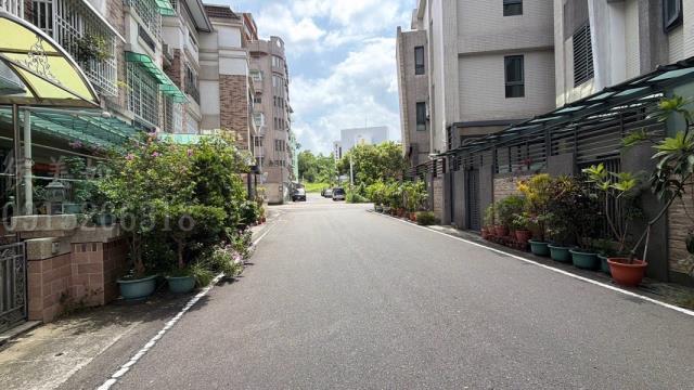 東區透天-0